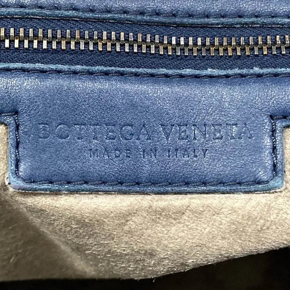 Bottega Veneta Intrecciato Shoulder Bag 181140